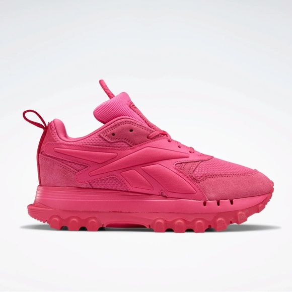 Reebok Classic Leather V2 x Cardi B 'Pink Fusion' - Picture 1 of 10